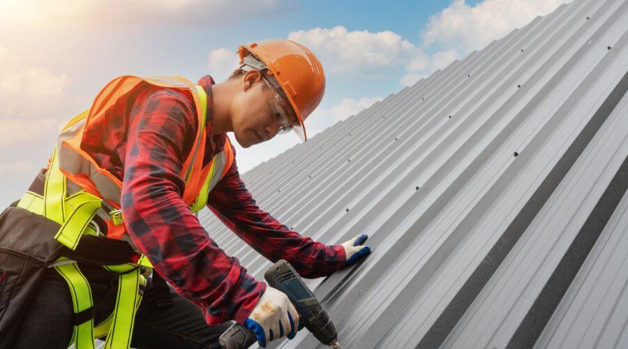 Expert tile roof repair services in Fairgrove, MI
